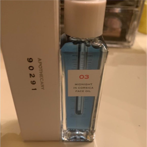 🚫SOLD🚫NEW 10 Degrees Cooler Apothecary 90291 Midnight in Corsica Face Oil 03 - Picture 2 of 7